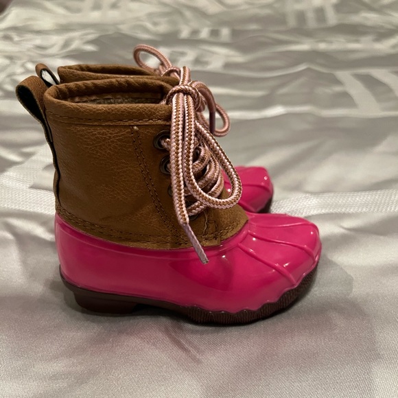 🔥$4/20! Anything $10 and under bundle and save! - Picture 3 of 4